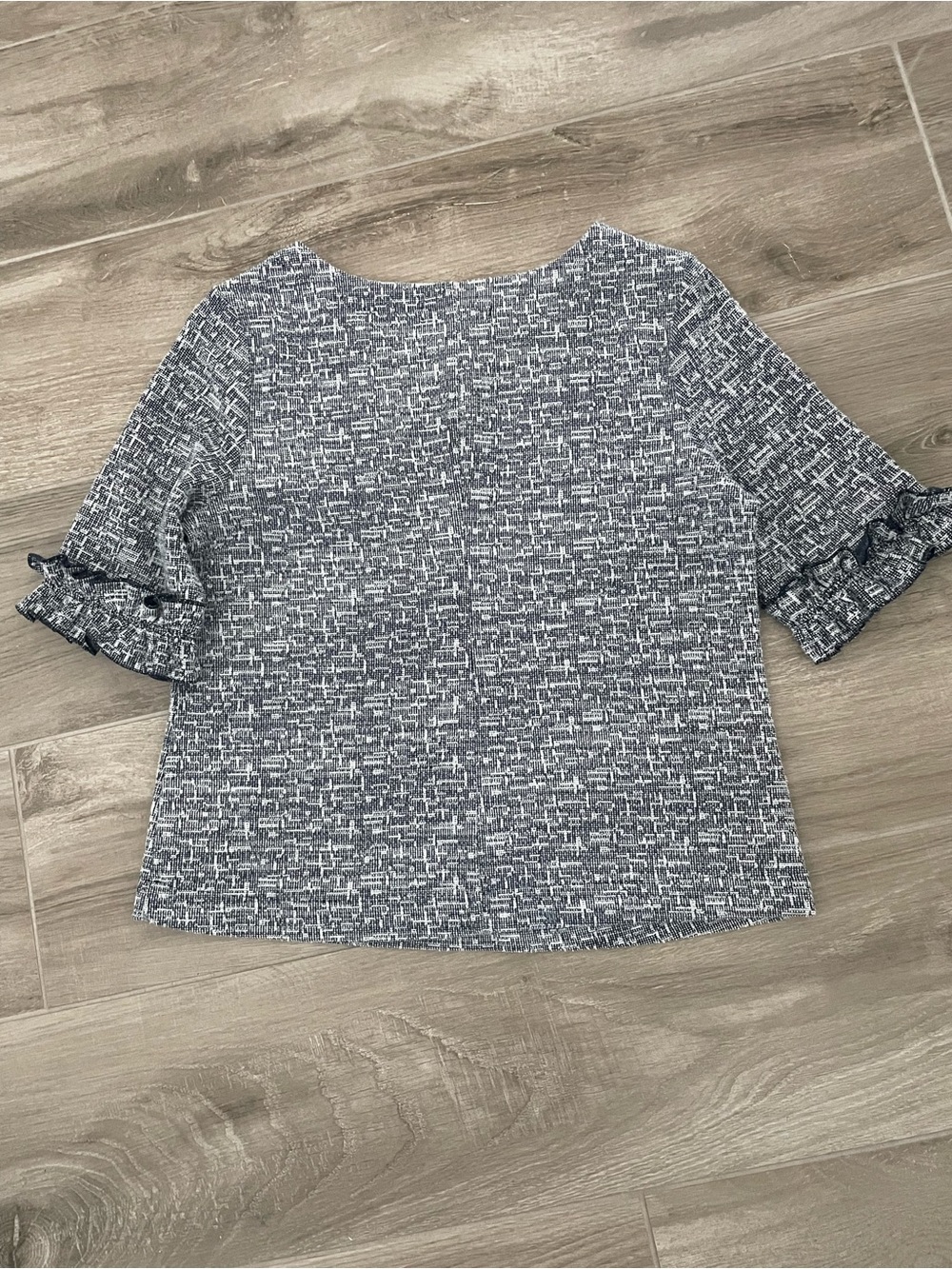 Banana Republic Navy and White Textured Short Sleeve Blouse size S